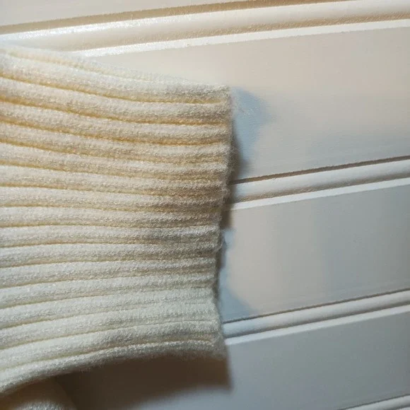 John Paul Richard Women's Cream Pearl Embellished Diamond Knit Sweater Size L - Picture 6 of 9